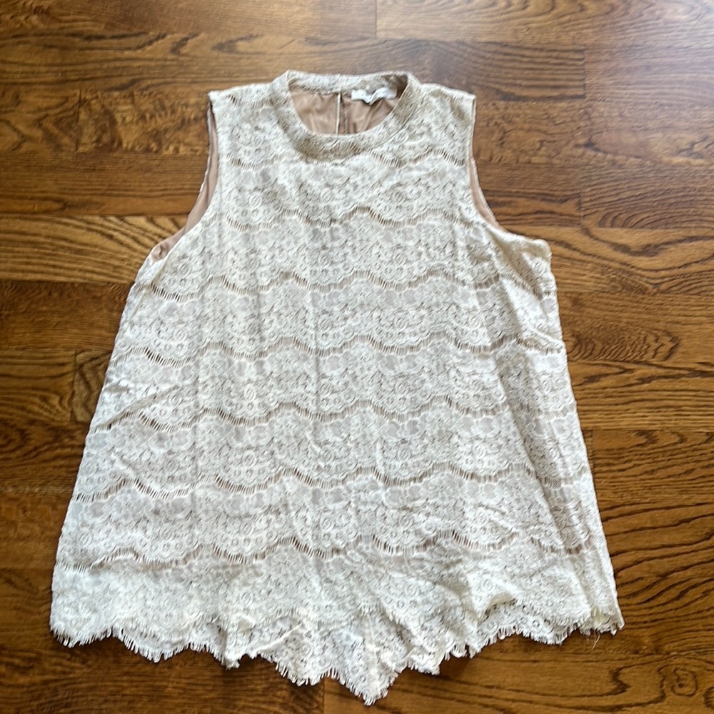 Sleeveless ivory lace top